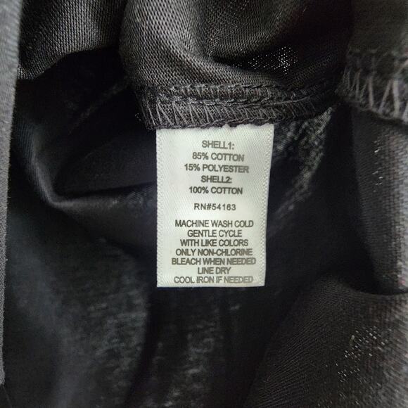 Marc New York Black V-Neck Eyelet Embroidery Ruffle Short Sleeve Top Size Small - Picture 4 of 5